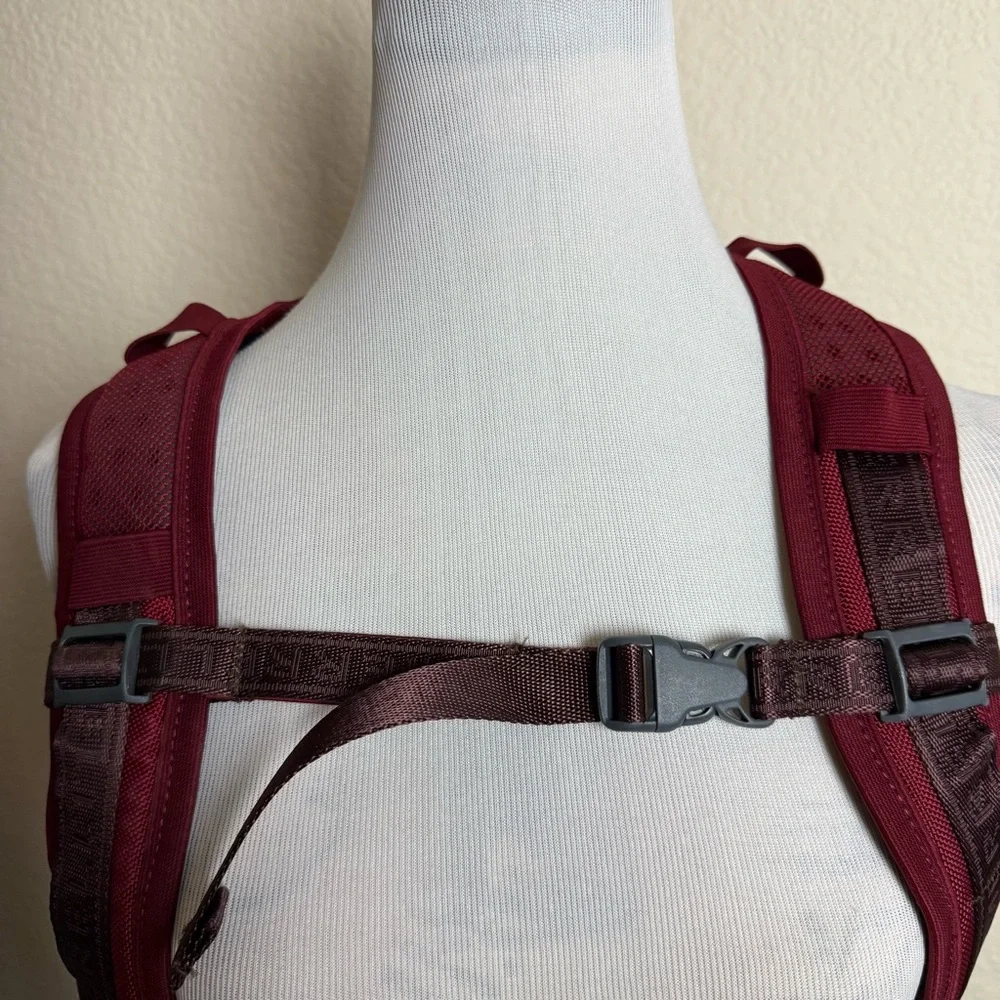 Merrell‎ Backpack Dark Red Canvas Hard Shell Hiking Medium Unisex Outdoor
